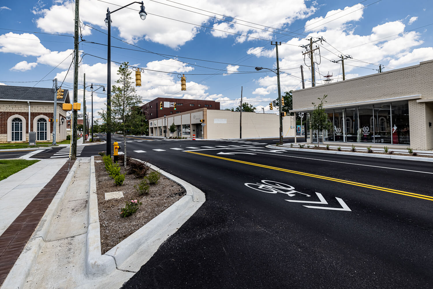 An intersection with multiple buildings in South Carolina.